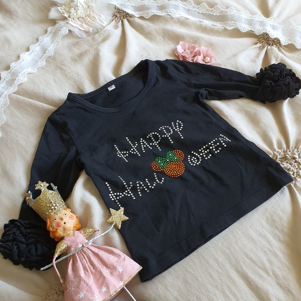 Black ruffle sleeve Minnie Mouse Halloween shirt
